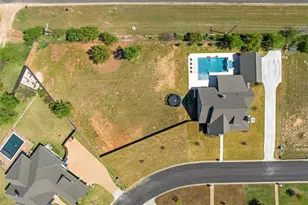 216 Wycliff Dr, China Spring, TX 76633 - Photo 38