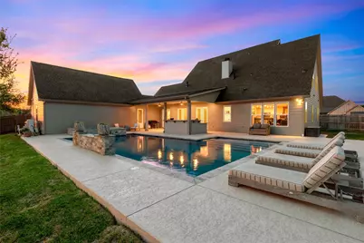 216 Wycliff Drive, China Spring, TX 76633 - Photo 2