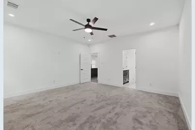 4225 Cardinal Drive, Dallas, TX 75216 - Photo 12