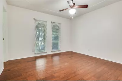 1910 Jamestown Court, Arlington, TX 76013 - Photo 26