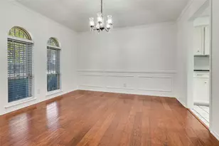 1910 Jamestown Ct, Arlington, TX 76013 - Photo 8