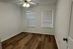 2146 Sword Dr, Garland, TX 75044 - Photo 4