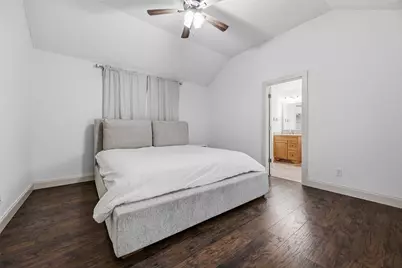 829 Parkwest Boulevard, Saginaw, TX 76179 - Photo 18