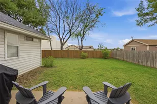 829 Parkwest Blvd, Saginaw, TX 76179 - Photo 26