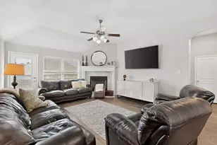 117 Cheryl Dr, Keene, TX 76059 - Photo 4