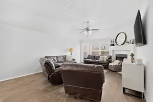 117 Cheryl Dr, Keene, TX 76059 - Photo 6