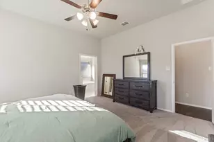 117 Cheryl Dr, Keene, TX 76059 - Photo 22