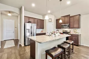 117 Cheryl Dr, Keene, TX 76059 - Photo 8