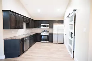 1117 Browntop St, Crowley, TX 76036 - Photo 8