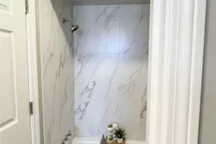 6228 Winton St, Dallas, TX 75214 - Photo 10