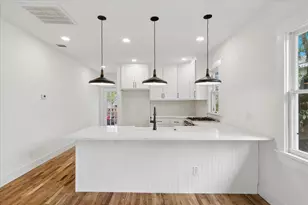 2250 Lipscomb St, Fort Worth, TX 76110 - Photo 8