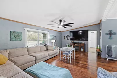 1000 Forest Oaks Street, Azle, TX 76020 - Photo 4