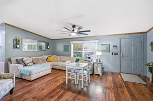 1000 Forest Oaks St, Azle, TX 76020 - Photo 4