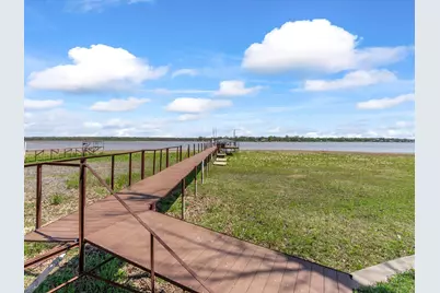 9A Eagle Point N, Azle, TX 76020 - Photo 36