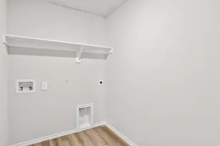 4241 Trickling Crk Ln, Fort Worth, TX 76036 - Photo 4