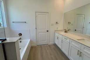 712 Tyronza Dr, Justin, TX 76247 - Photo 16