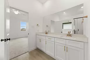 712 Tyronza Dr, Justin, TX 76247 - Photo 24