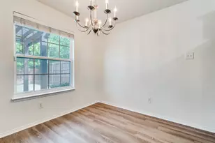 1012 Barbara St, Denton, TX 76209 - Photo 8