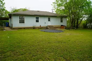 403 N Fairview St, Keene, TX 76059 - Photo 24
