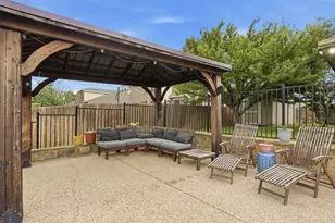 5605 Southern Hills Dr, North Richland Hills, TX 76180 - Photo 28