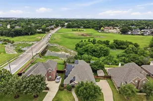 5605 Southern Hills Dr, North Richland Hills, TX 76180 - Photo 30