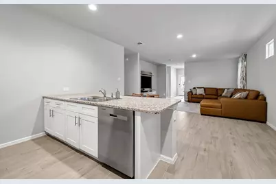 6736 Windfall Drive, Fort Worth, TX 76135 - Photo 10