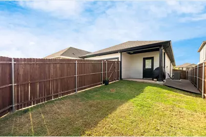 6736 Windfall Drive, Fort Worth, TX 76135 - Photo 32