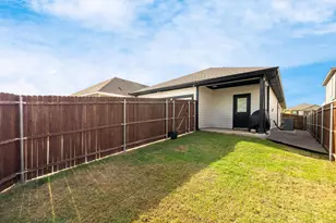 6736 Windfall Dr, Fort Worth, TX 76135 - Photo 32