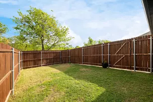 6736 Windfall Dr, Fort Worth, TX 76135 - Photo 4