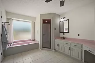 501 N Van Zandt St, Tioga, TX 76271 - Photo 14