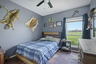 501 N Van Zandt St, Tioga, TX 76271 - Photo 18