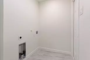 6327 Town Hill Ln, Dallas, TX 75214 - Photo 22