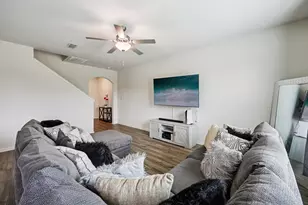 1927 Churchill Downs Dr, Seagoville, TX 75159 - Photo 8