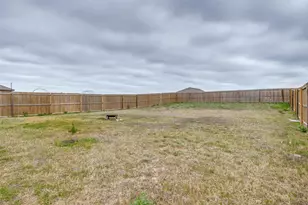 926 Hurstwood Dr, Van Alstyne, TX 75495 - Photo 20