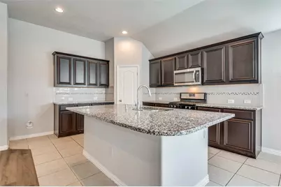 1033 Water Garden Circle, Little Elm, TX 75068 - Photo 10