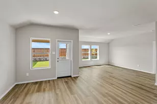 4233 Trickling Crk Ln, Fort Worth, TX 76036 - Photo 16