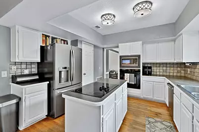 720 Bridget Way, Hurst, TX 76054 - Photo 10