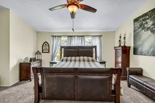 720 Bridget Way, Hurst, TX 76054 - Photo 20