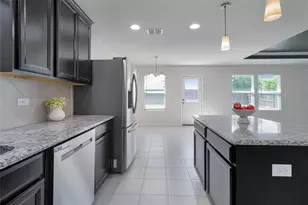 1408 Trace Dr, Aubrey, TX 76227 - Photo 4