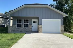 1412 Morse St, Greenville, TX 75401 - Photo 1