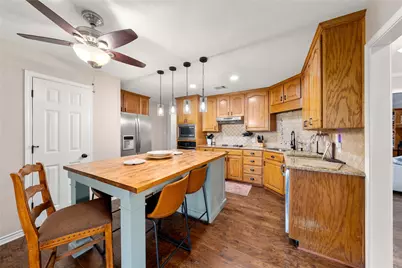 395 Lazy Acres Drive, Woodway, TX 76712 - Photo 10