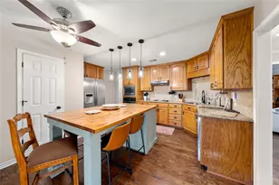 395 Lazy Acres Dr, Woodway, TX 76712 - Photo 10