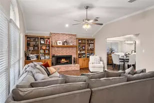 395 Lazy Acres Dr, Woodway, TX 76712 - Photo 6