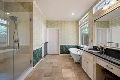 418 Riverview Drive, Woodway, TX 76712 - Photo 18