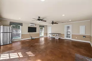 418 Riverview Dr, Woodway, TX 76712 - Photo 22