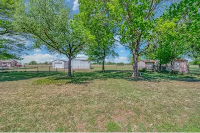 2857 Country Spring Road, Lorena, TX 76655 - Photo 24