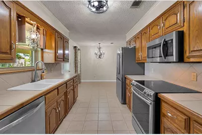 2857 Country Spring Road, Lorena, TX 76655 - Photo 12