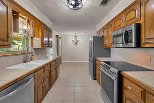 2857 Country Spring Rd, Lorena, TX 76655 - Photo 12