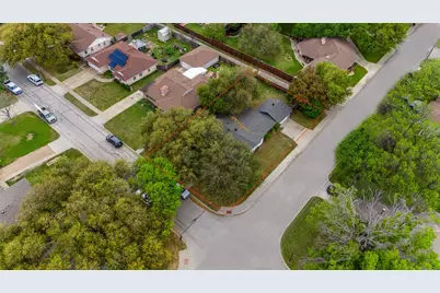 2945 Randy Lane, Farmers Branch, TX 75234 - Photo 4