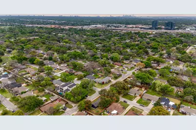 2945 Randy Lane, Farmers Branch, TX 75234 - Photo 2